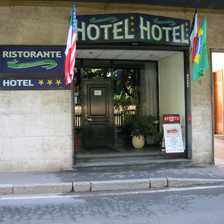 Hotel Marinoni Ломацо Екстериор снимка