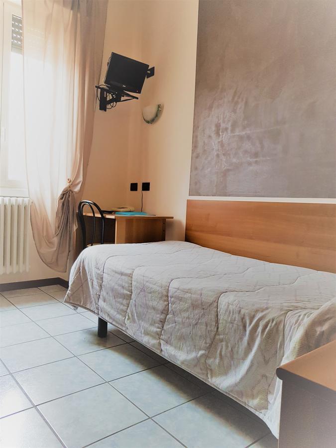 Hotel Marinoni Ломацо Екстериор снимка