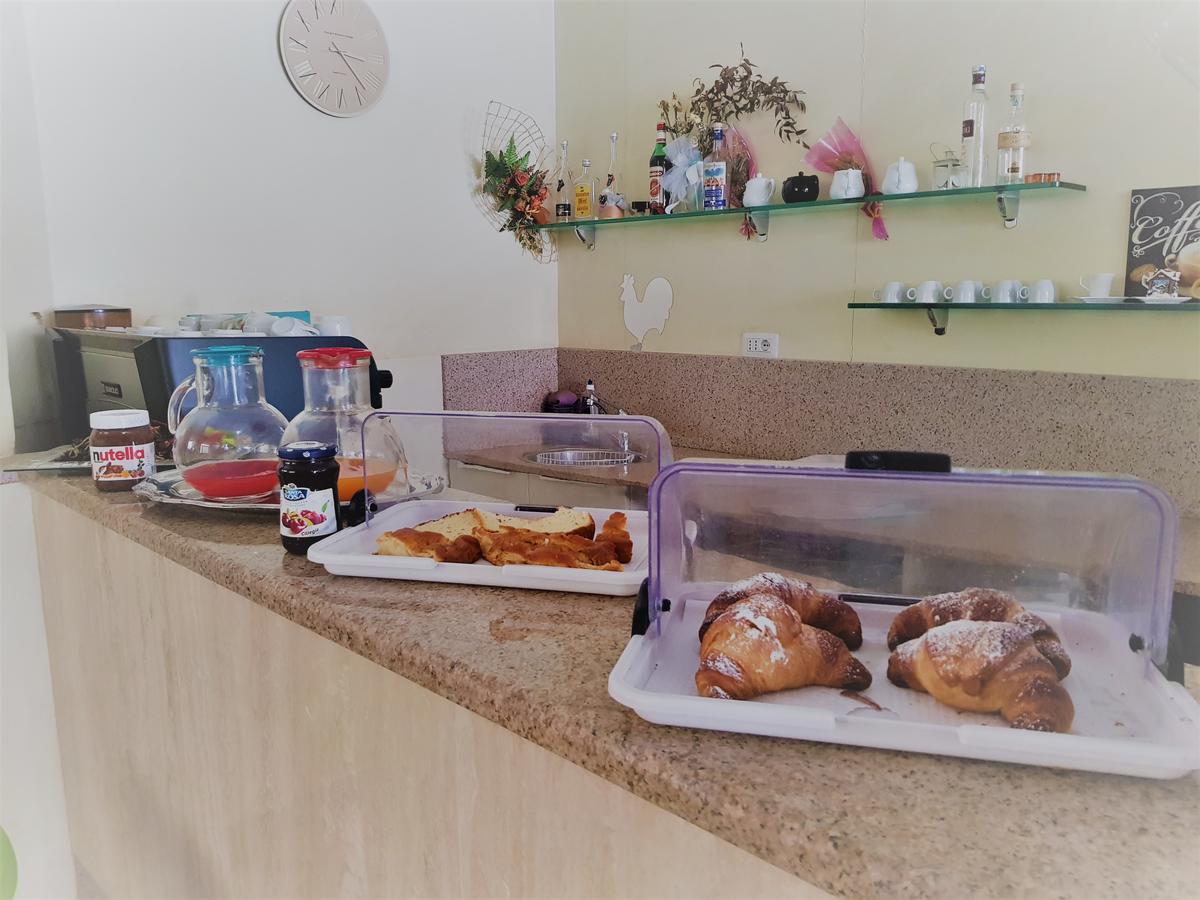 Hotel Marinoni Ломацо Екстериор снимка