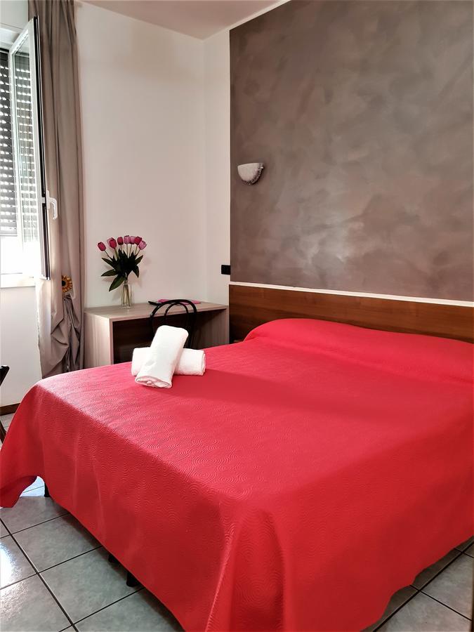 Hotel Marinoni Ломацо Екстериор снимка